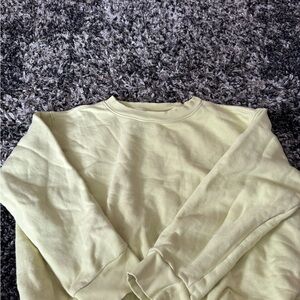 Universal Thread Soft Lime Sweatshirt